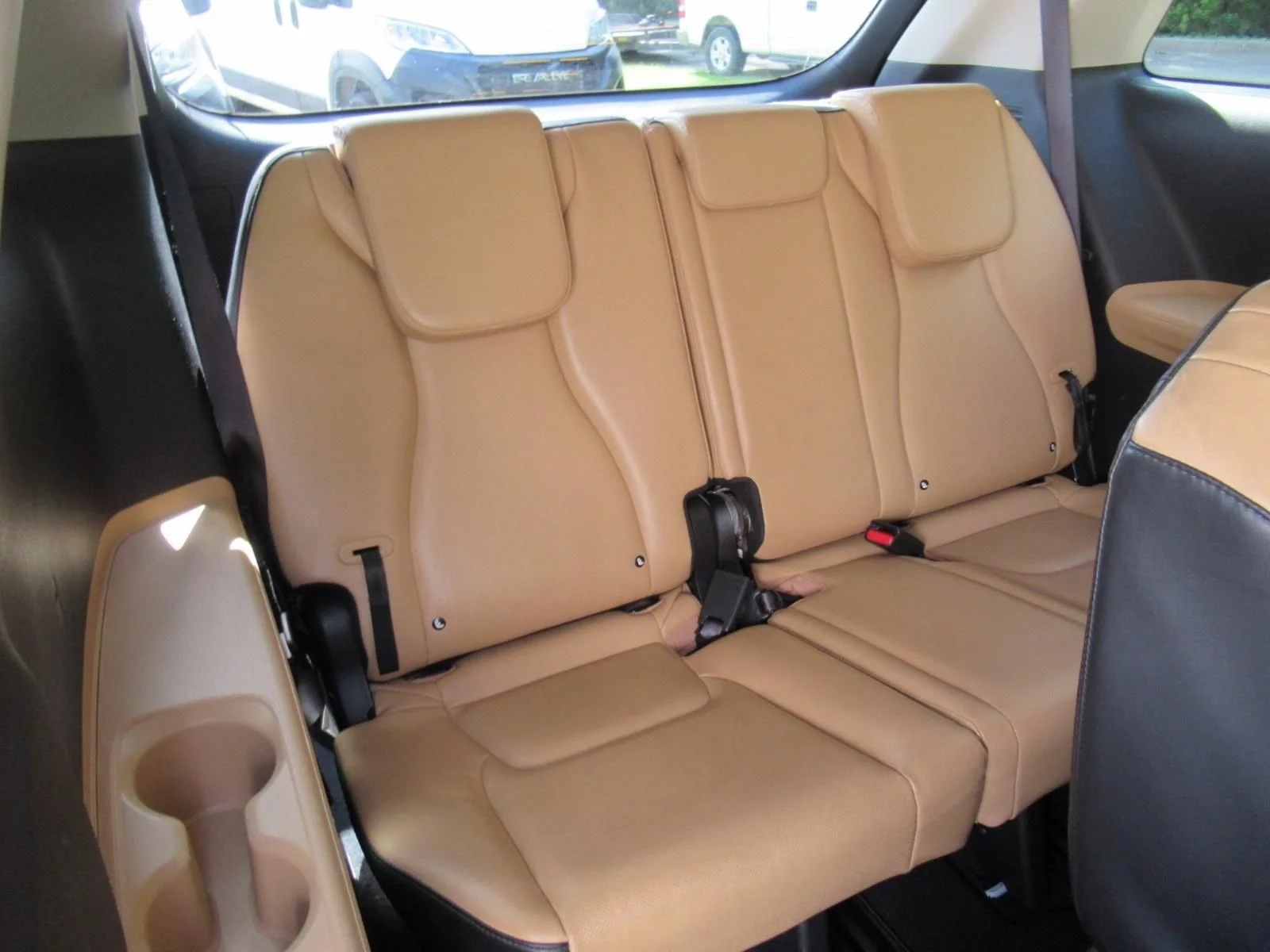 Used 2024 White Kia LX image 34