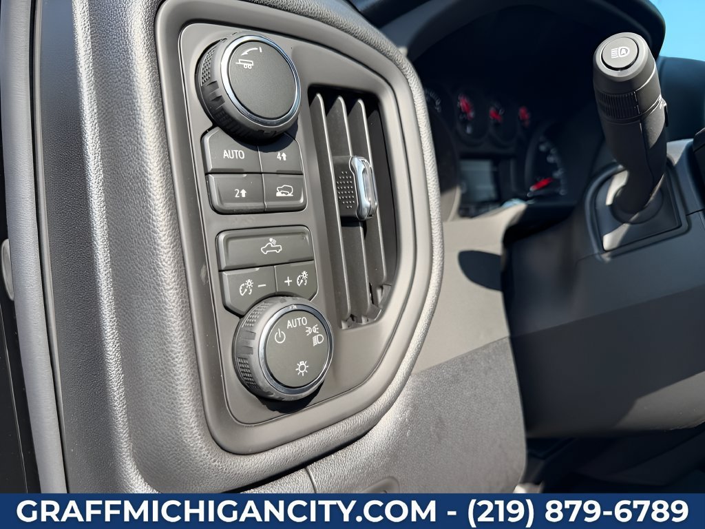 2026 Chevrolet Silverado 1500 Custom - Photo 13