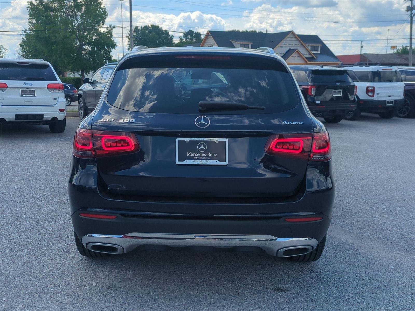 Used 2022 Lunar Blue Metallic Mercedes-Benz GLC 300 image 4