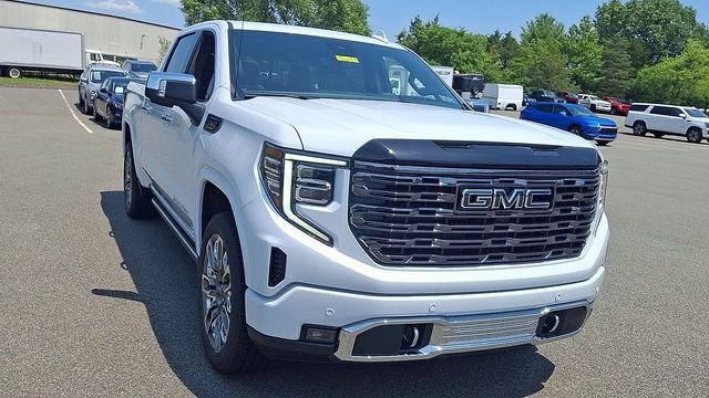 New 2026 Glacier White Tricoat GMC Denali Ultimate image 4