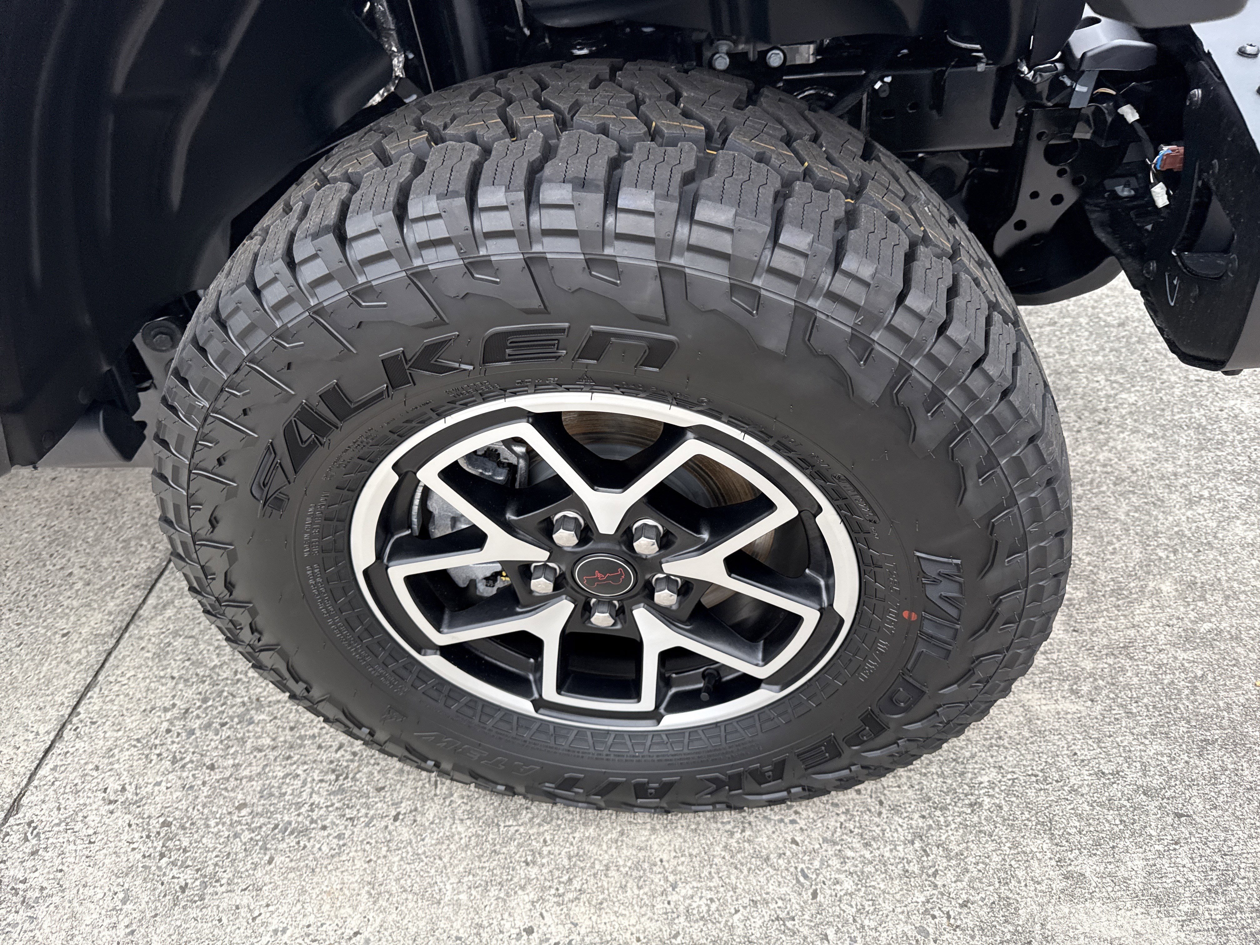 New 2026 Reign Exterior Paint Jeep Rubicon X image 15