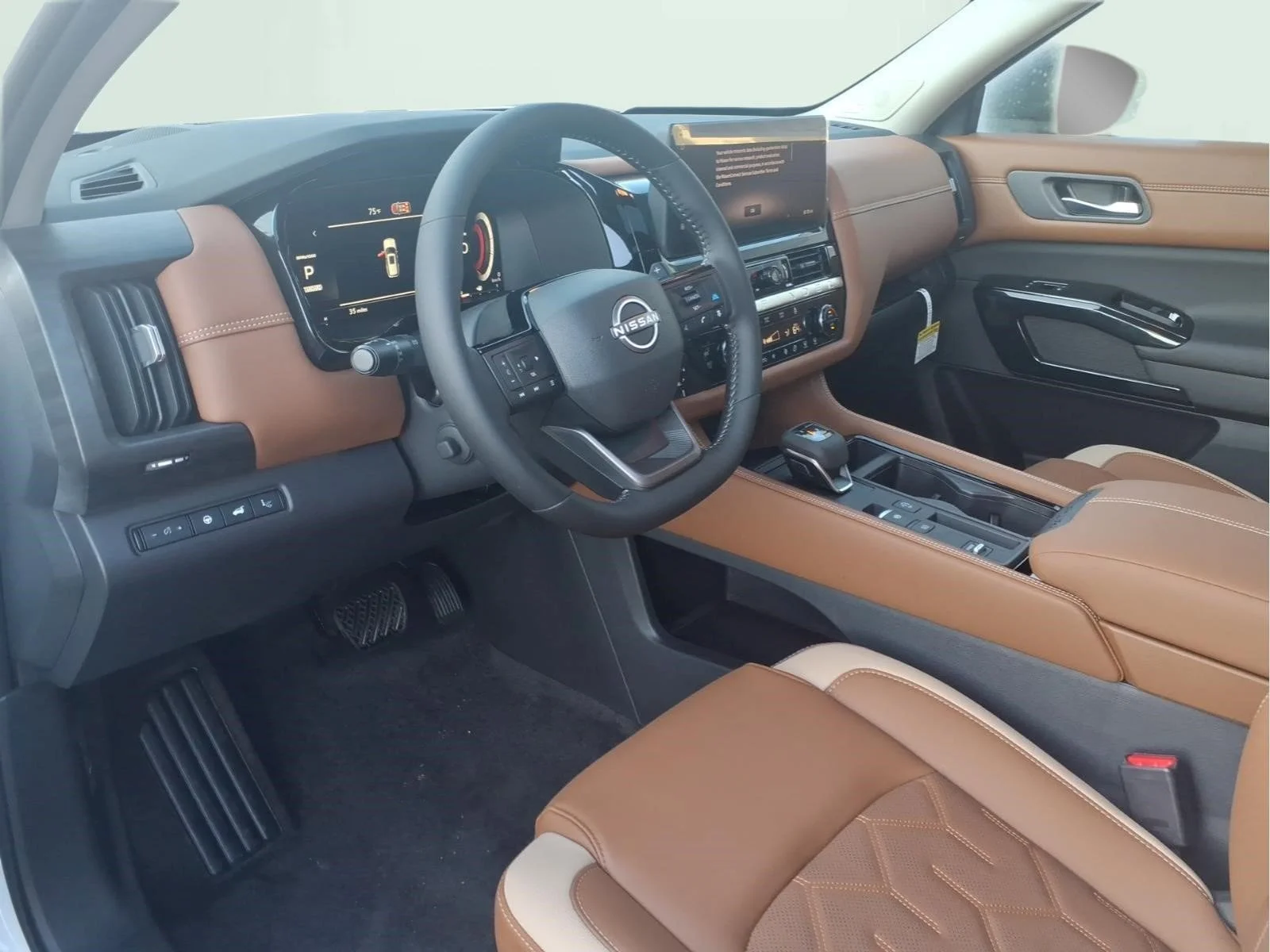 New 2026 Everest White Pearl TriCoat Nissan Platinum image 15