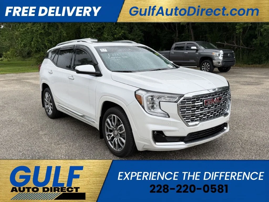 2024 GMC Terrain Denali AWD's photo