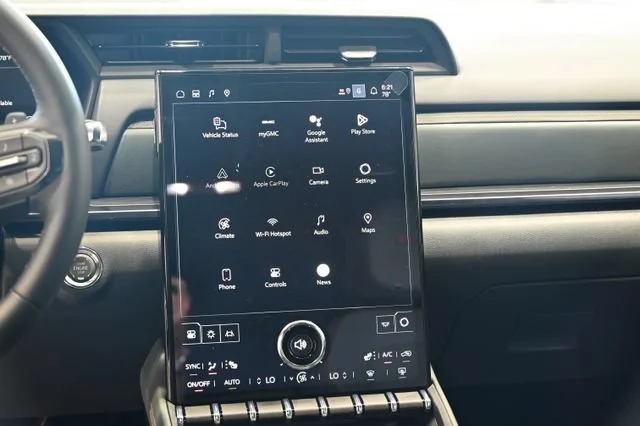 2026 GMC Terrain AT4 - Photo 14