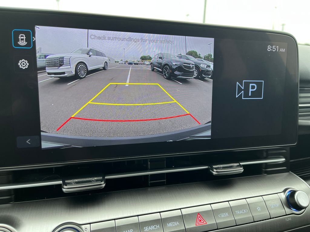 Used 2025 Green Hyundai SEL image 21