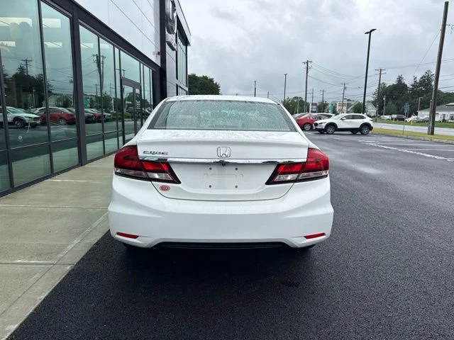 Used 2013 White Honda LX image 4