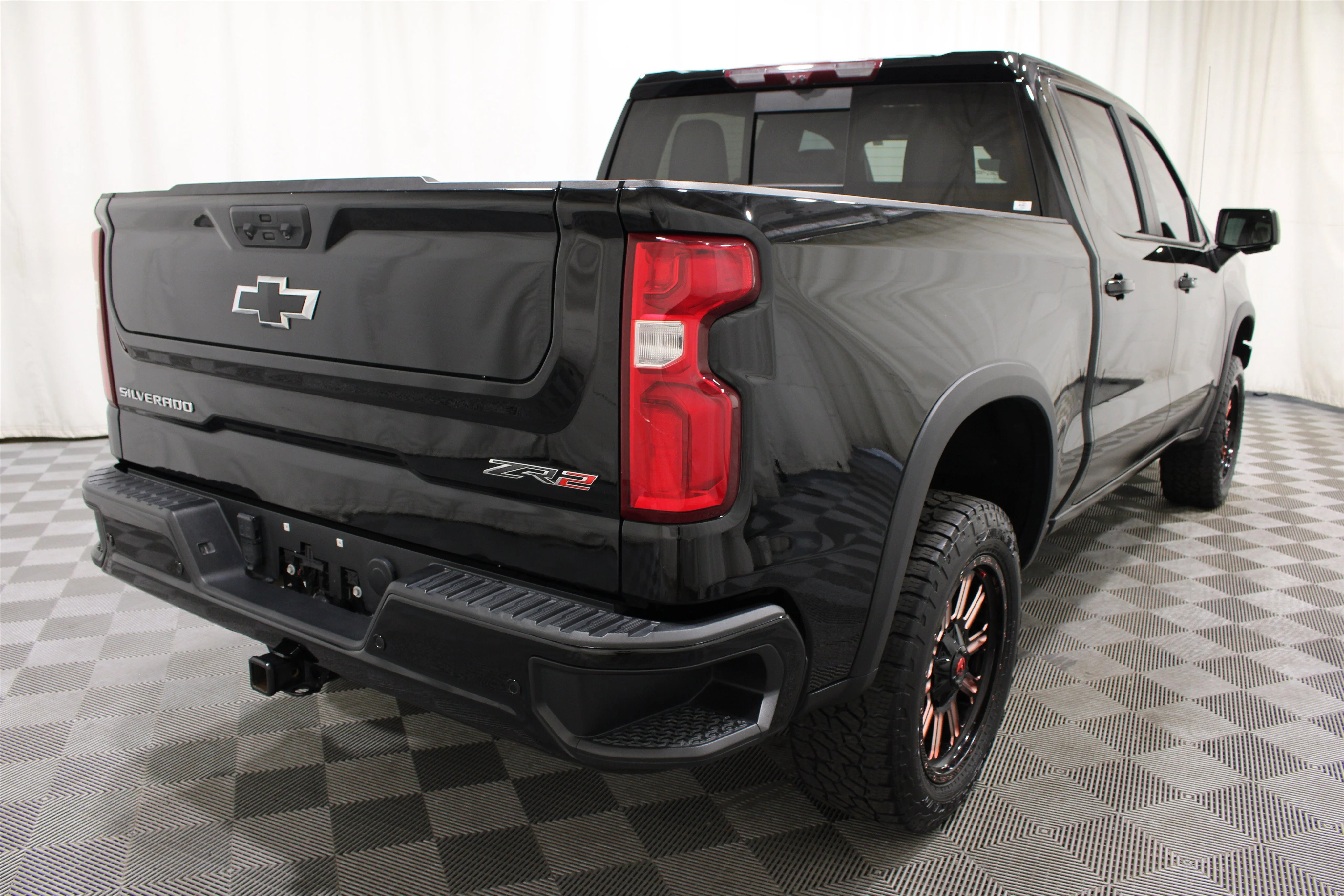 2024 Chevrolet Silverado 1500 ZR2 - Photo 28