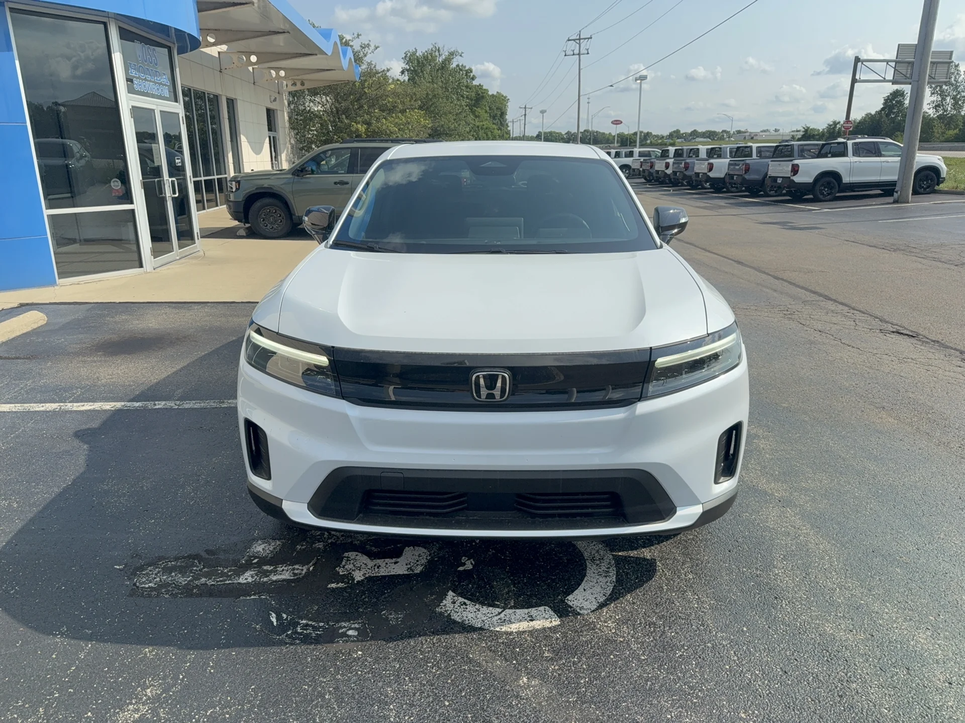 New 2026 Frostline White Pearl Honda EX image 2