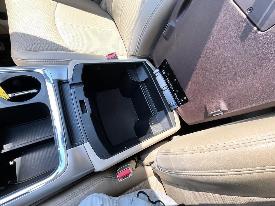 Used 2018 Gray Ram Laramie image 27