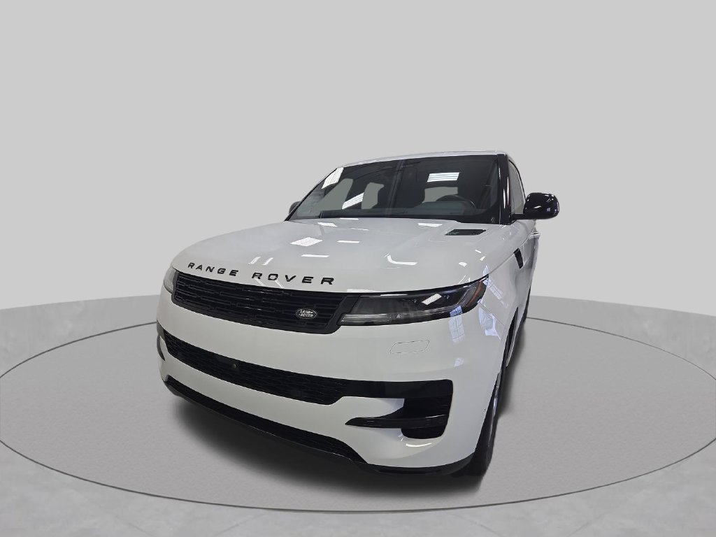 Used 2025 Fuji White Land Rover SE image 27