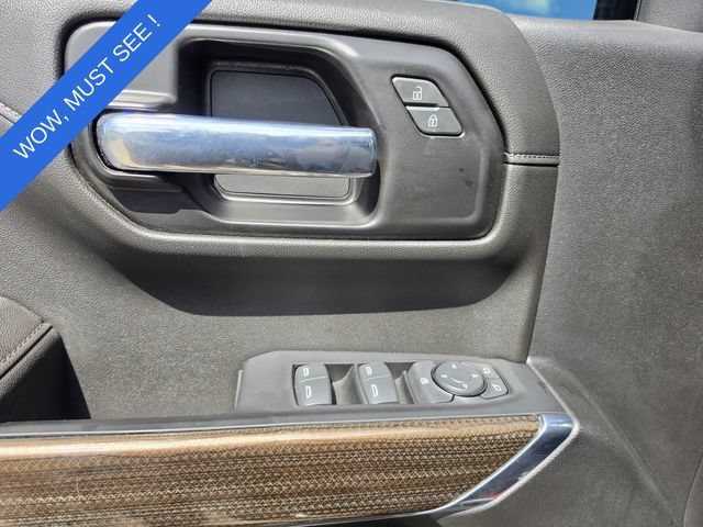Used 2021 BLACK Chevrolet LT Trail Boss image 19