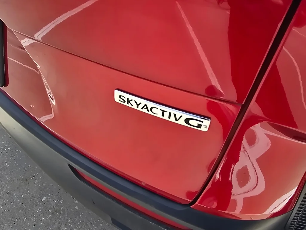 Used 2025 Soul Red Crystal Metallic Mazda 2.5 S Preferred Package image 11