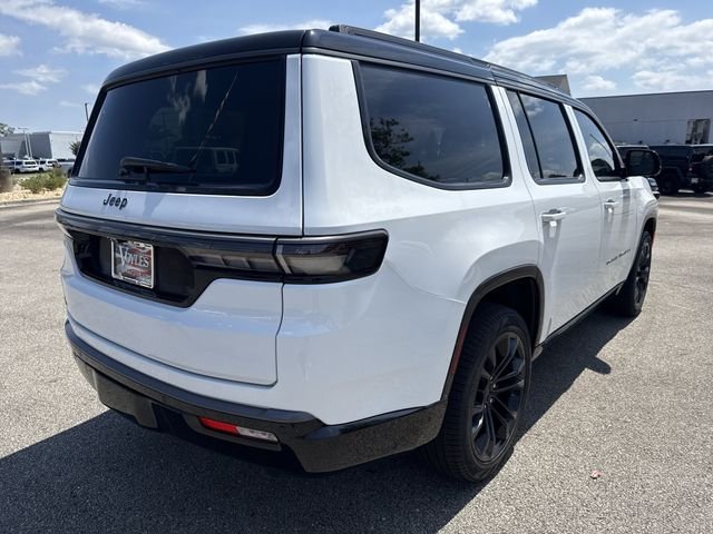 New 2026 White Jeep Summit Reserve image 7