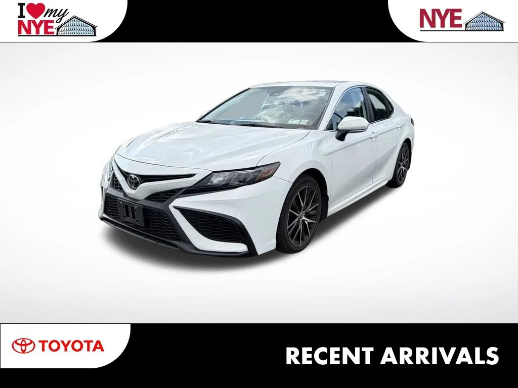Used 2023 White Toyota SE image 1