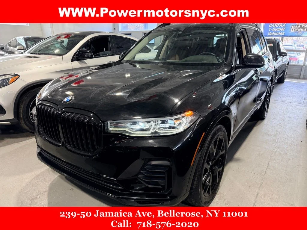 2021 BMW X7 xDrive40i's photo