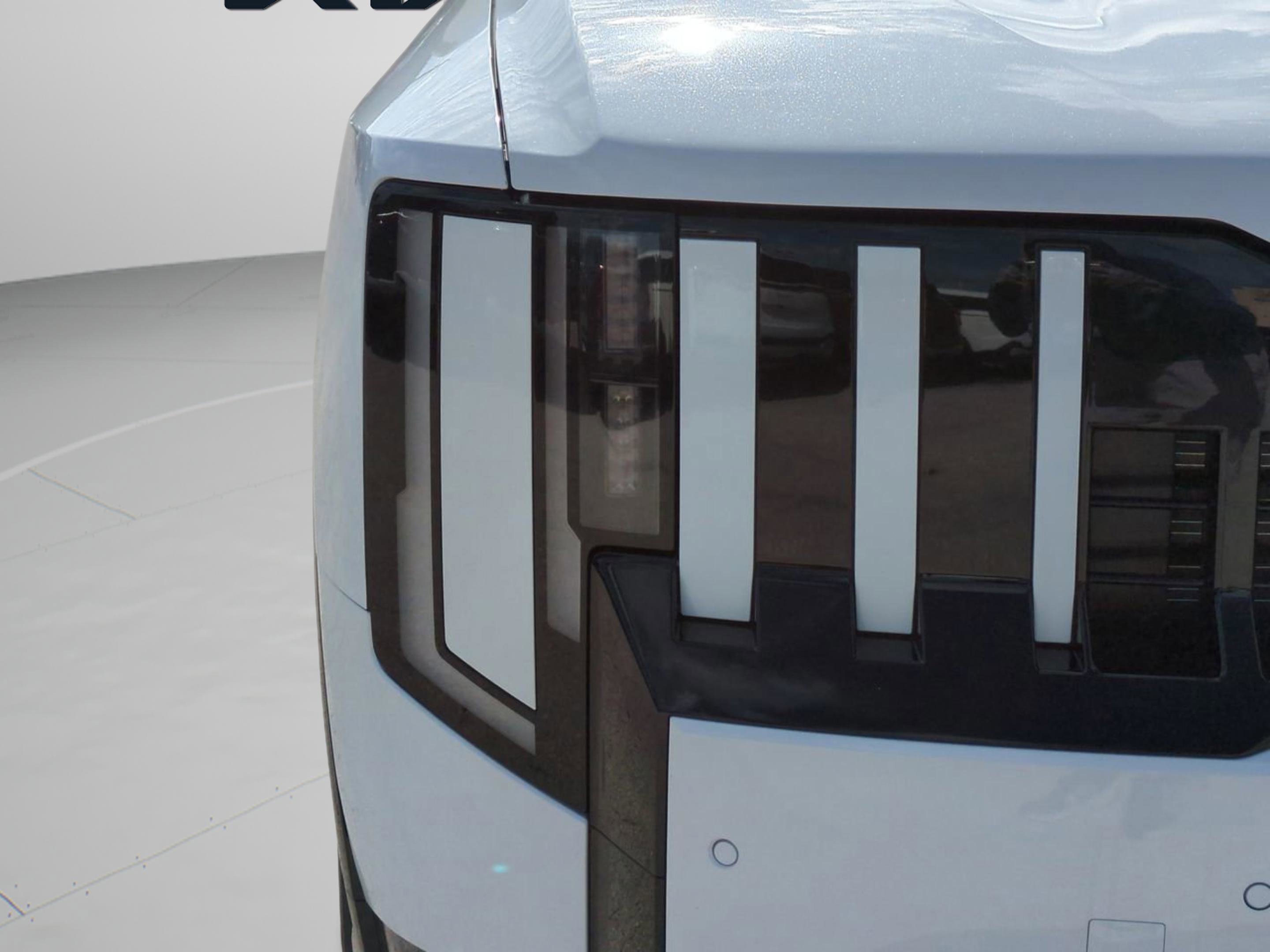 New 2027 Glacial White Pearl Kia SX image 10