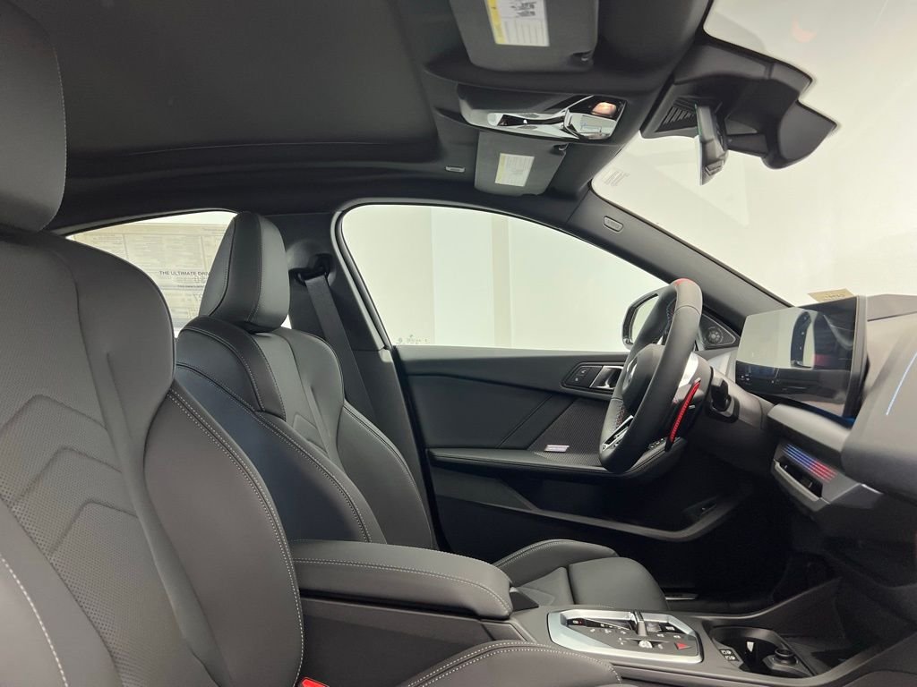 2025 BMW 2 Series M235 - Photo 7