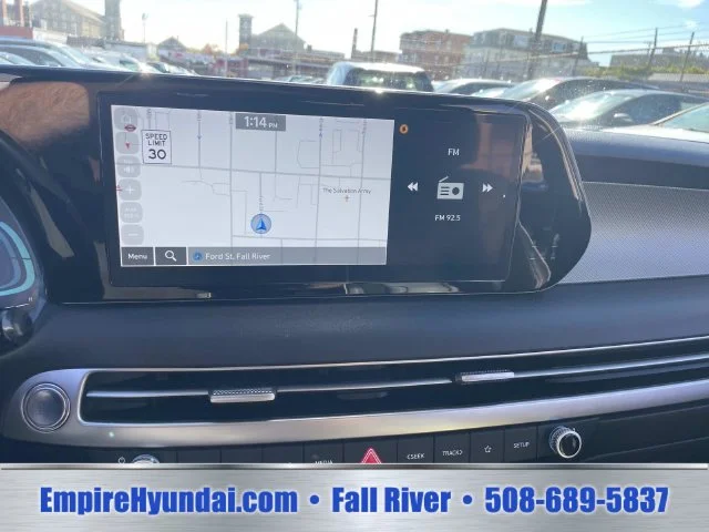 Used 2025 Gray Hyundai SEL image 22