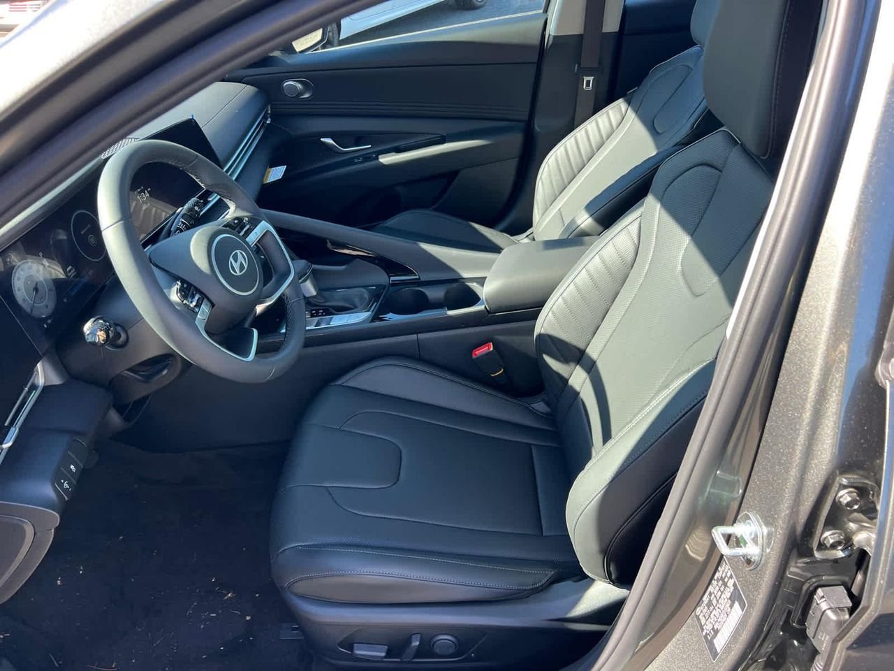 New 2026 Amazon Gray Hyundai Limited image 9
