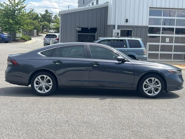 Used 2023  Honda LX image 14