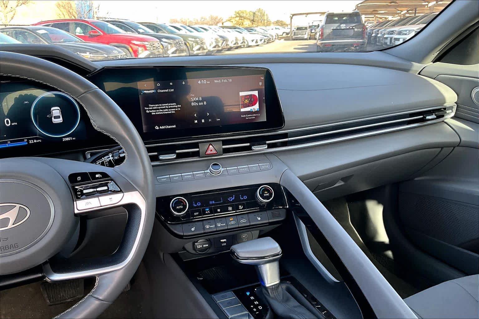 Used 2025 Ultimate Red Hyundai SEL Convenience image 7