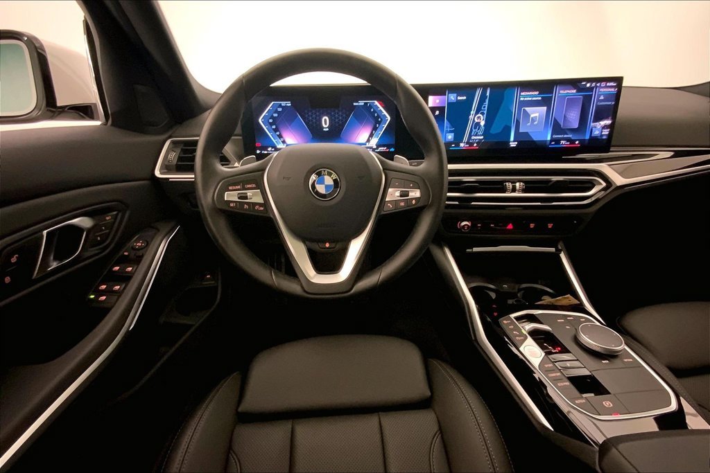 Certified Used 2024 Alpine White BMW  image 4