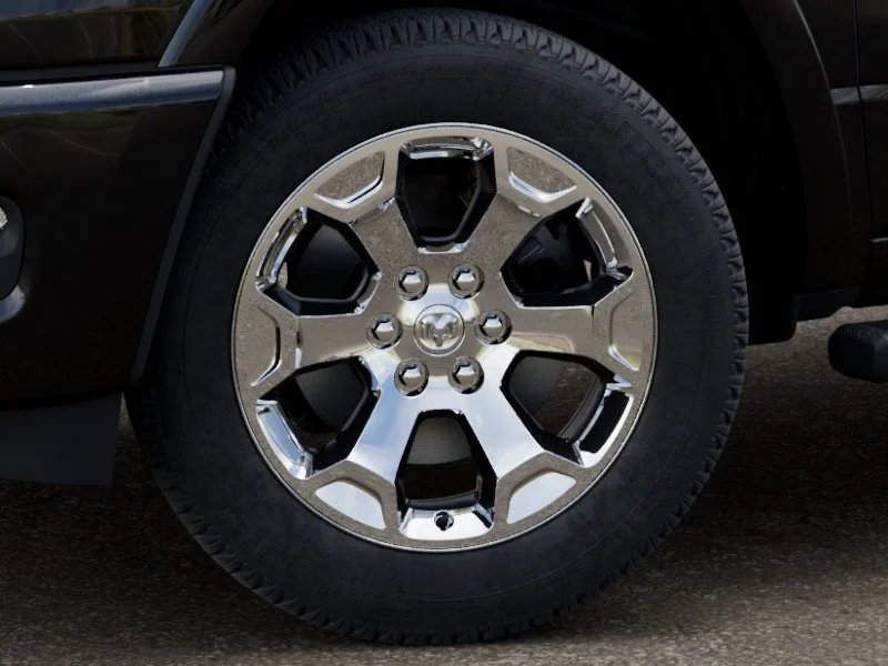 New 2025 Diamond Black Crystal Pearlcoat RAM Big Horn/Lone Star image 9