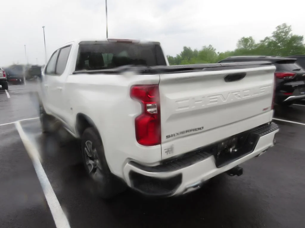 Used 2023 White Chevrolet RST image 13