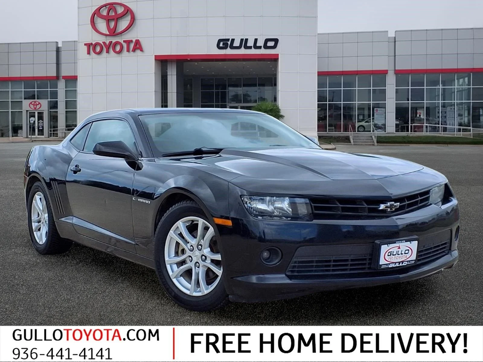 Used 2015 Black Chevrolet 1LT image 1