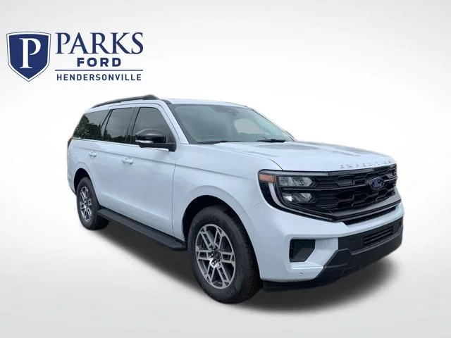 2025 Ford Expedition Active's photo