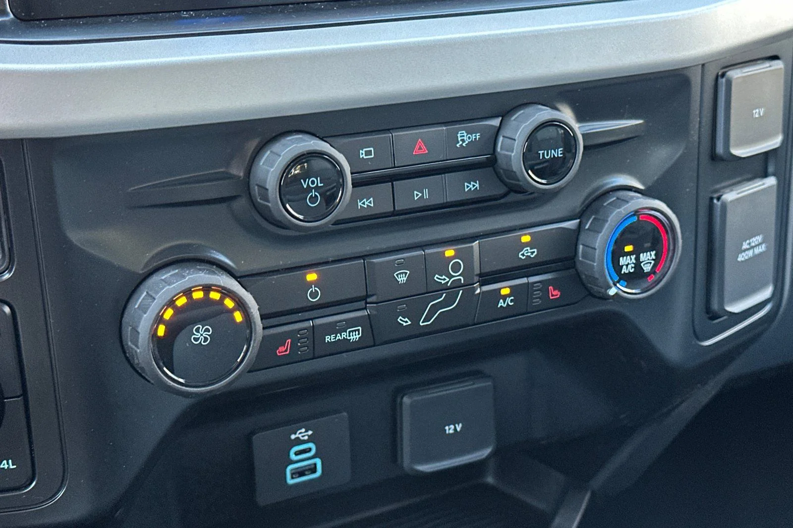 2026 Ford F-250 Super Duty XLT - Photo 19
