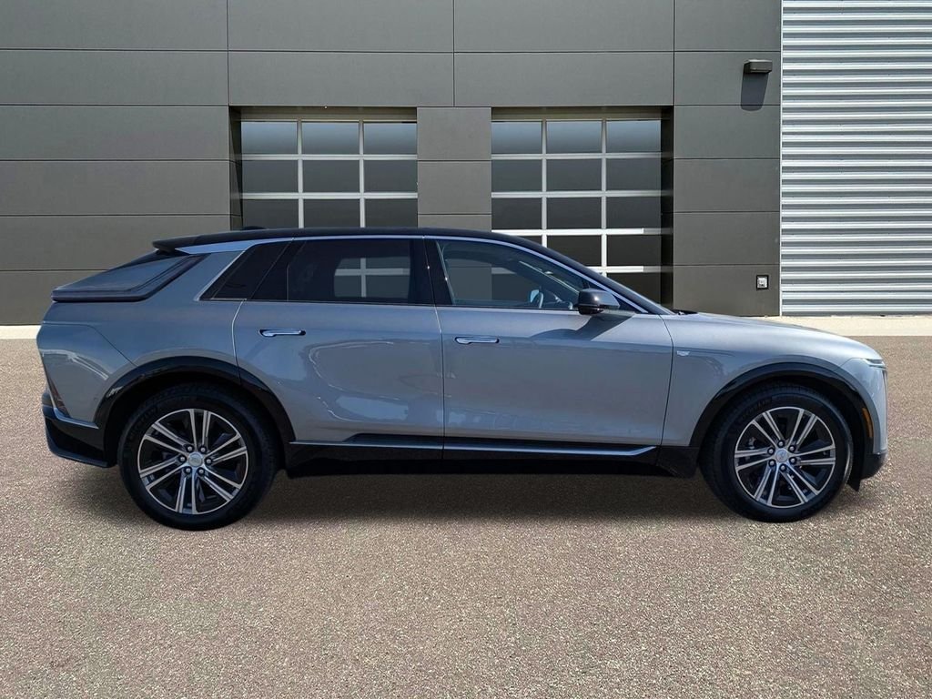 New 2026 Argent Silver Metallic Cadillac Luxury image 4