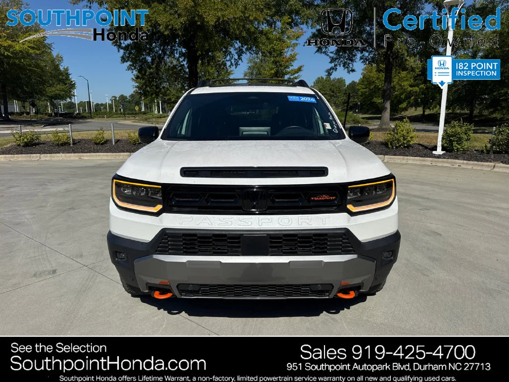 Certified Used 2026 Platinum White Pearl Honda TrailSport image 2