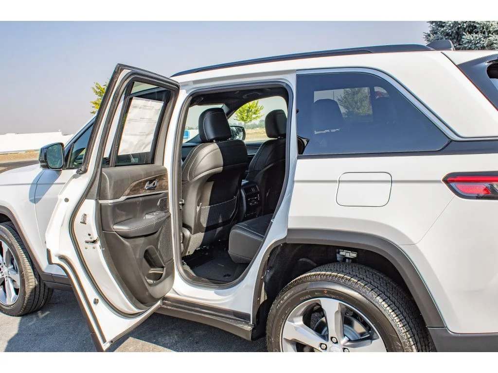 New 2026 Bright White Clearcoat Jeep Limited image 13