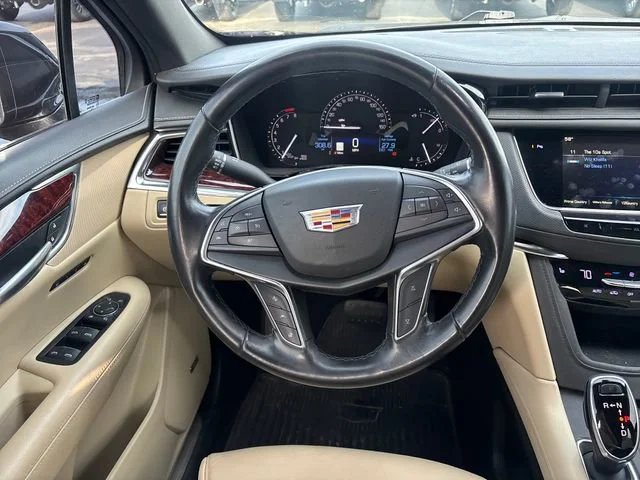 Used 2019 DARK GRANITE METALLIC Cadillac Luxury AWD image 15