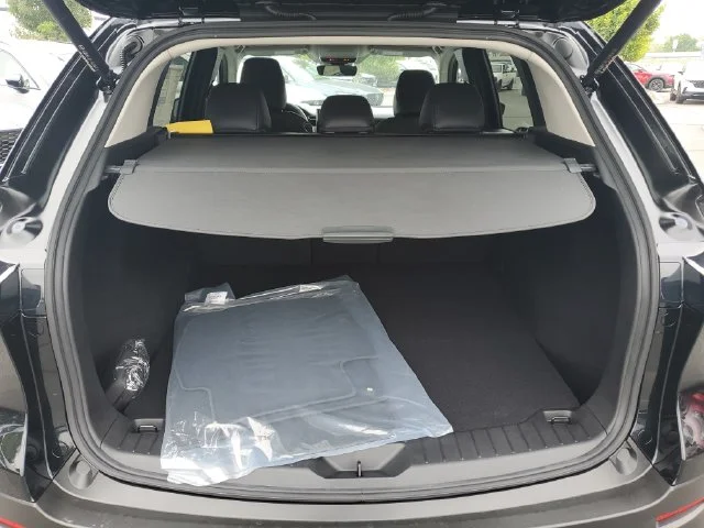 New 2026 Jet Black Mica Mazda 2.5 S Preferred AWD image 17