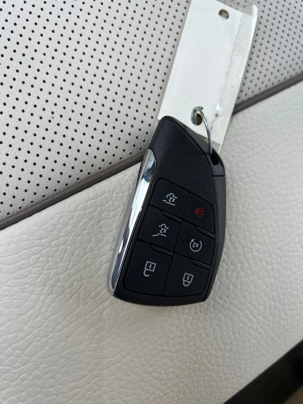 New 2026 Glacier White Tricoat GMC Denali image 25