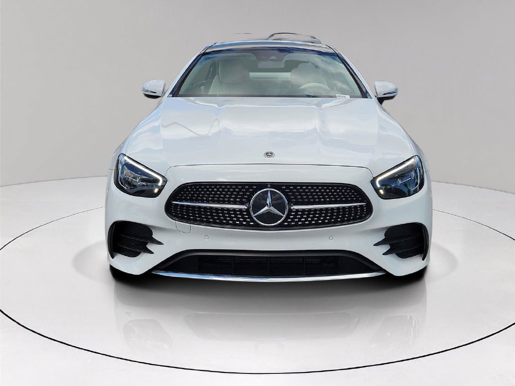 Certified Used 2023 MANUFAKTUR Moonlight White Mercedes-Benz E 450 image 2