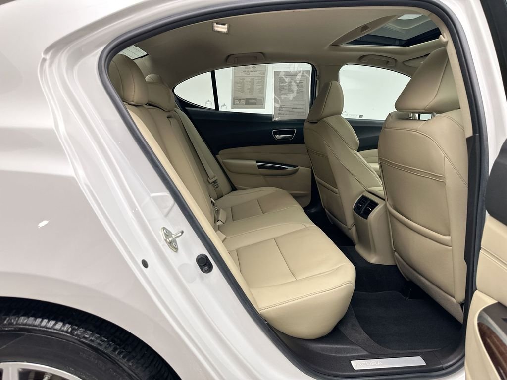 Used 2020 Platinum White Pearl Acura 2.4L image 19