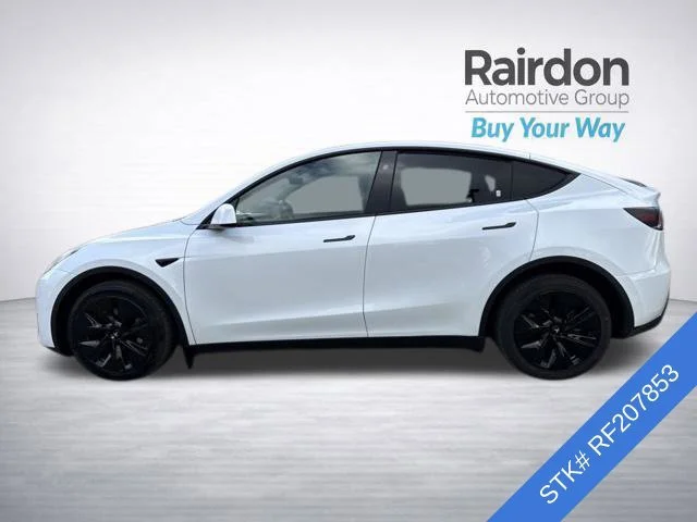Used 2024 Pearl White Multi-Coat Tesla Long Range image 4