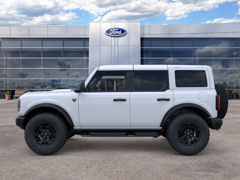 New 2026 Oxford White Ford Badlands® image 3
