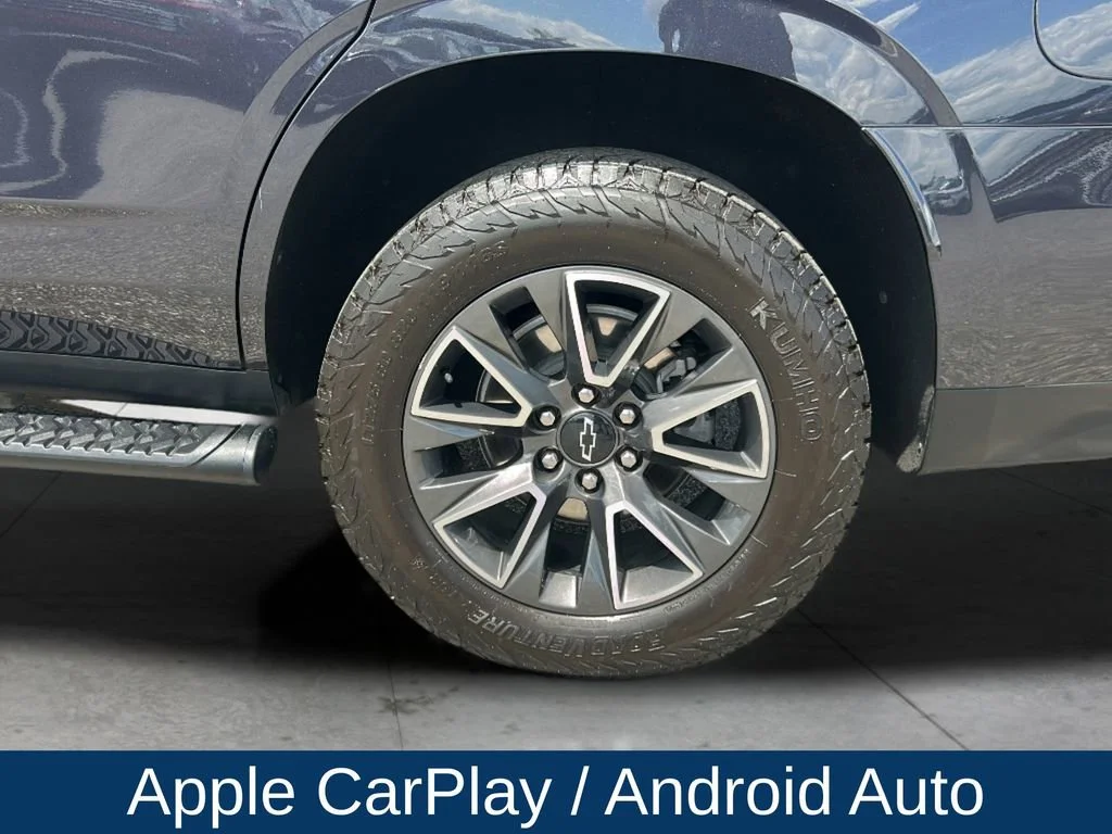 Used 2023 Dark Ash Metallic Chevrolet Z71 image 31