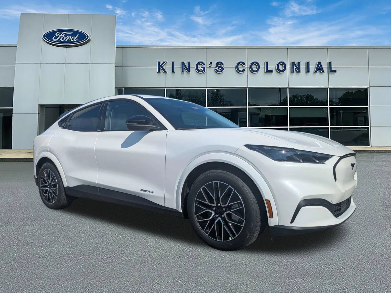 2026 Ford Mustang-Mach-e Premium's photo