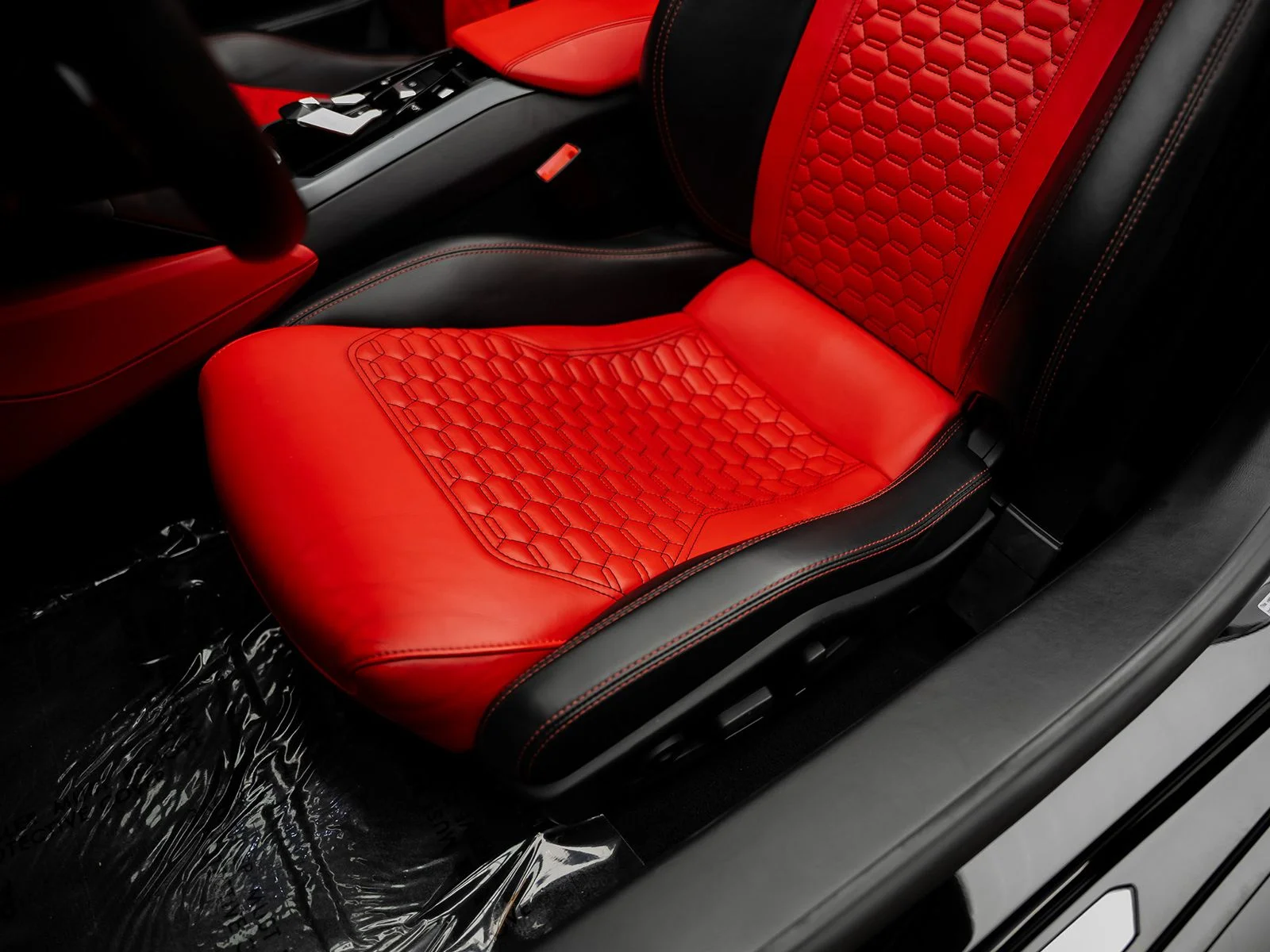 Used 2017 Black Lamborghini  image 33