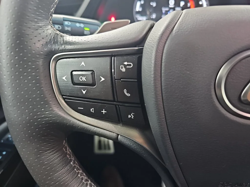 Used 2024 White Lexus 350 F Sport image 19