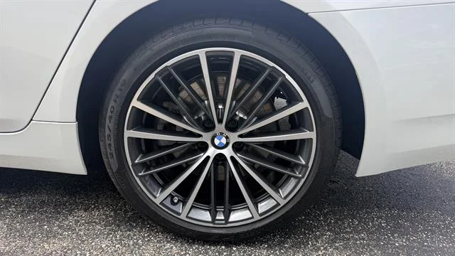 Certified Used 2023 Alpine White BMW 540i xDrive image 26