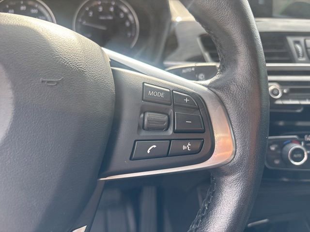 Used 2018 Alpine White BMW xDrive28i image 22