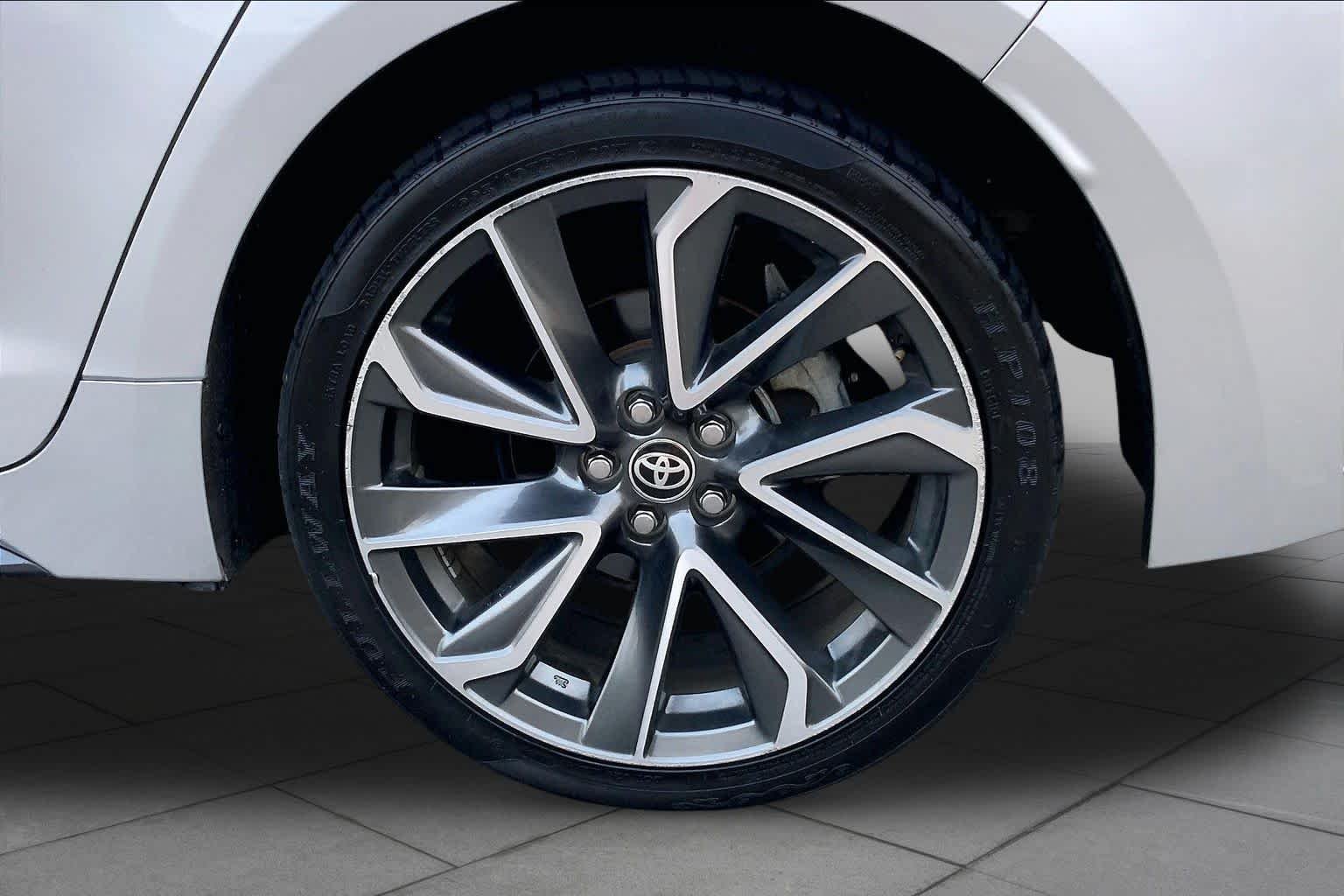 Used 2022 Classic Silver Metallic Toyota XSE image 11