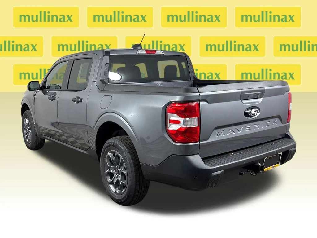 New 2026 Gray Ford XLT image 10