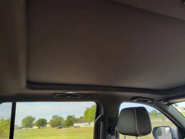 Used 2023 Black Chevrolet Premier image 13